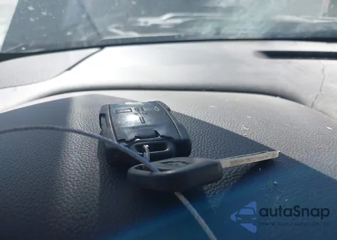 2014 Chevrolet Silverado 1500 1Lt from USA, damaged, VIN 3GCPCREC4EG431909